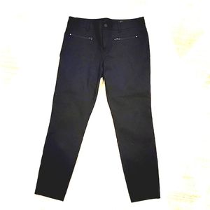 Club Monaco cropped Pants